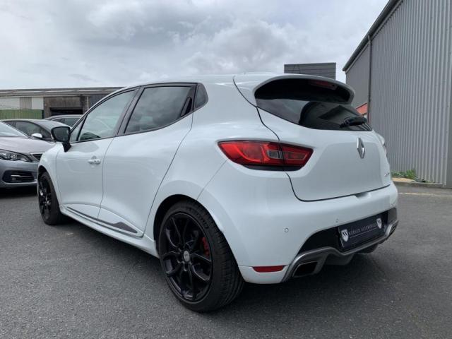 Renault Clio image 9