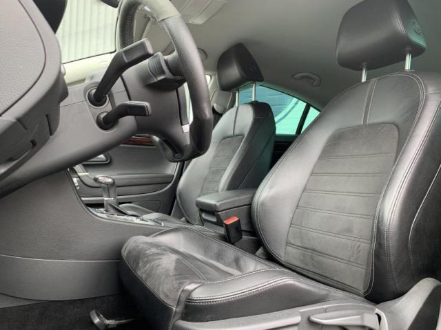 Volkswagen Passat Cc image 8