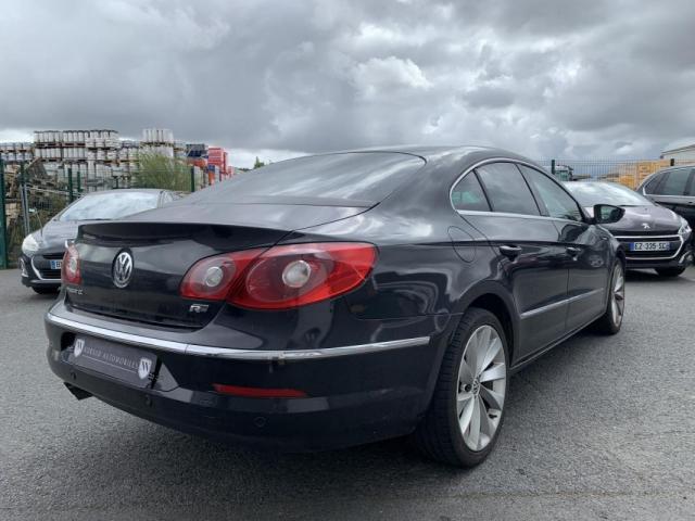 Volkswagen Passat Cc image 4