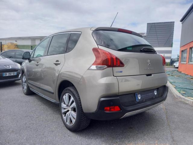 Peugeot 3008 image 1
