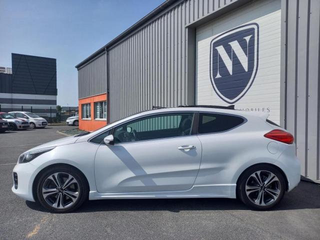 Kia Pro_cee'D image 4
