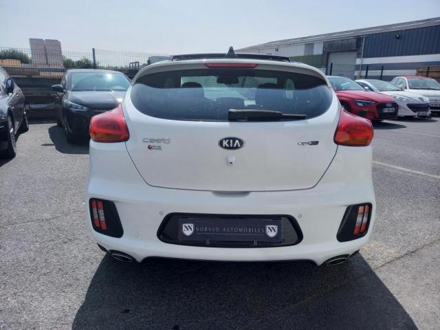 Kia Pro_cee'D image 5