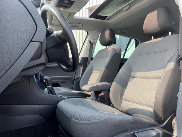 Volkswagen Golf image 7