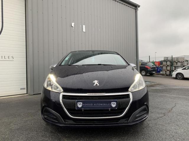 Peugeot 208 image 2