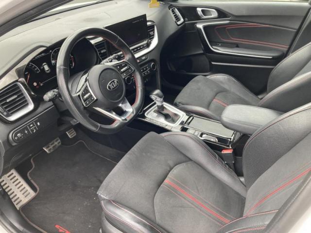 Kia Ceed image 9