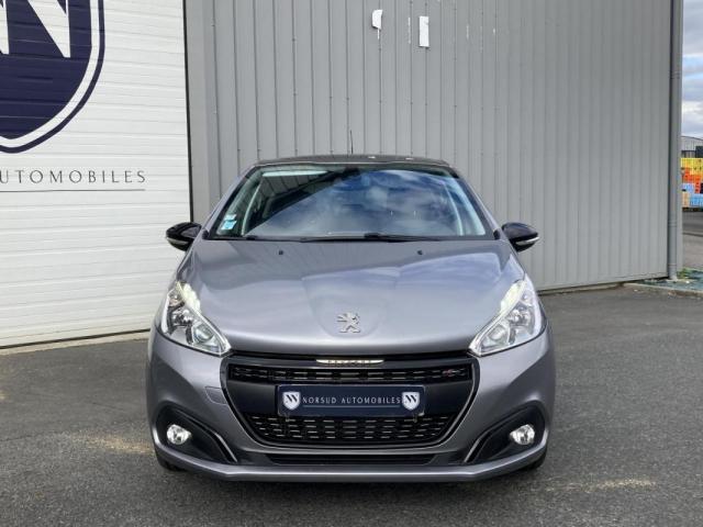 Peugeot 208 image 6