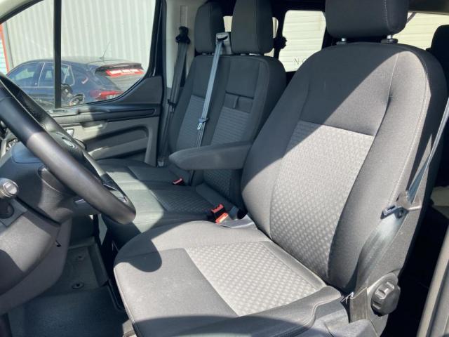 Ford Transit Custom image 1