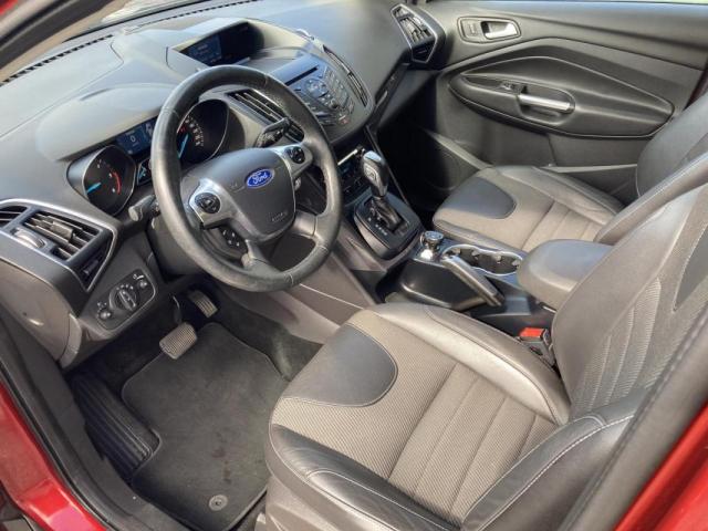 Ford Kuga image 1