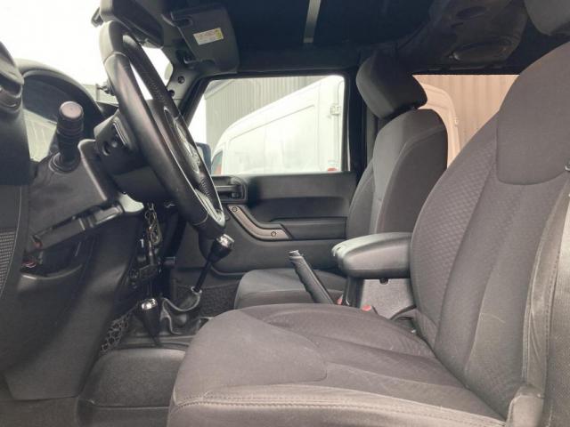 Jeep Wrangler image 4