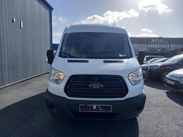 Ford Transit image 7