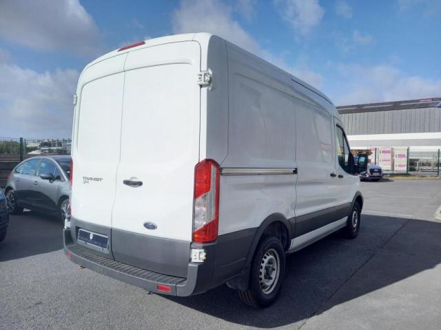 Ford Transit image 2
