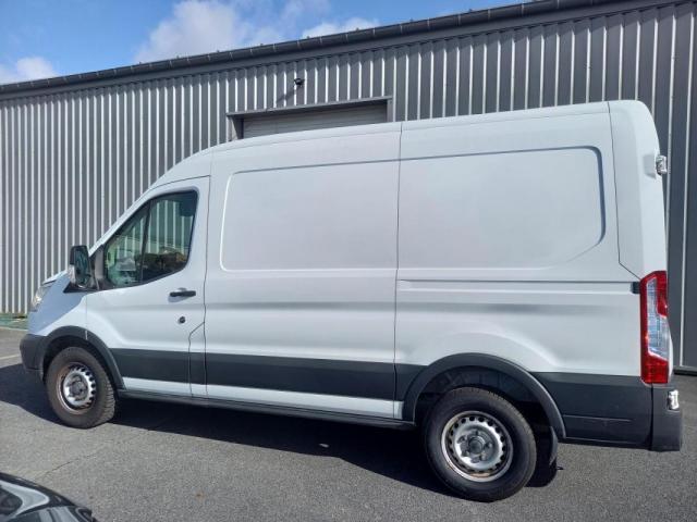 Ford Transit image 6