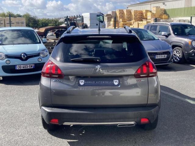 Peugeot 2008 image 6