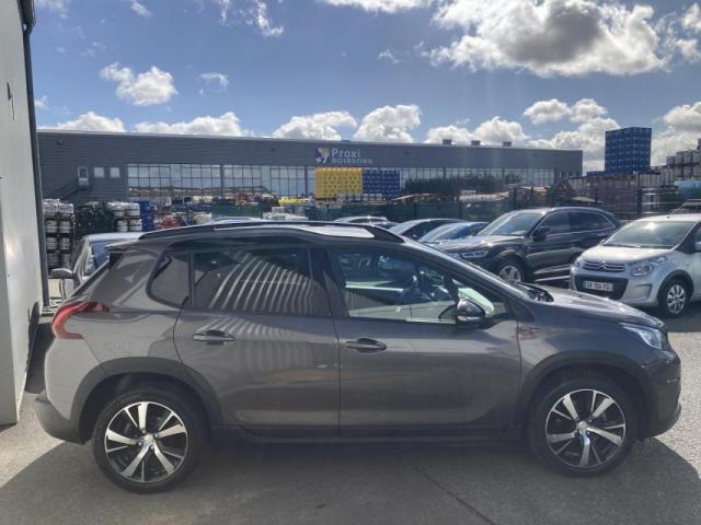 Peugeot 2008 image 2