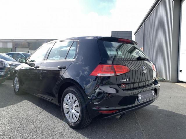 Volkswagen Golf image 9