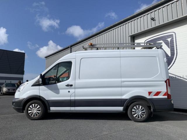 Ford Transit image 7