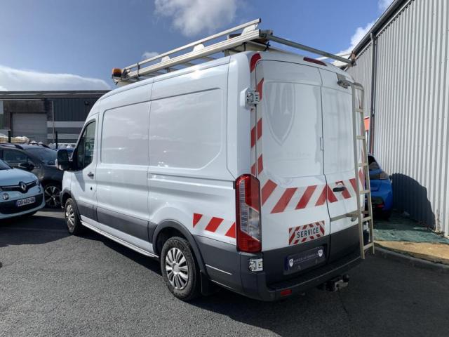 Ford Transit image 1