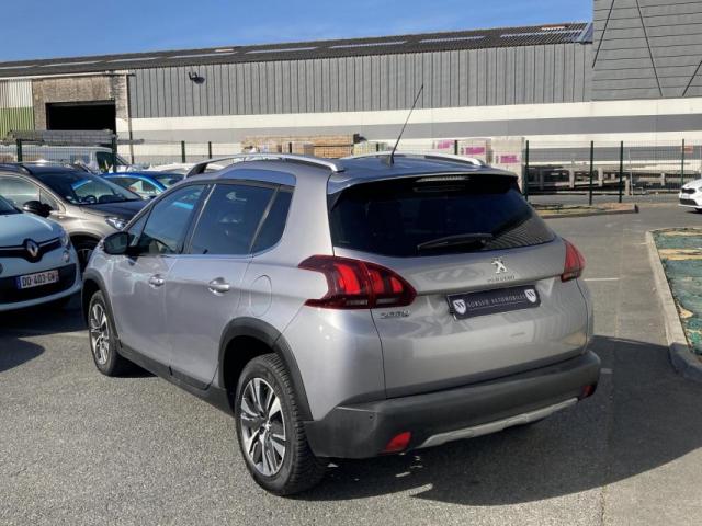 Peugeot 2008 image 7