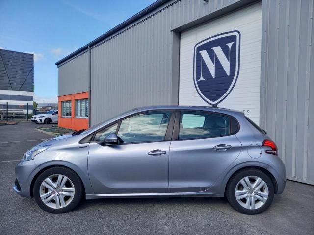 Peugeot 208 image 5