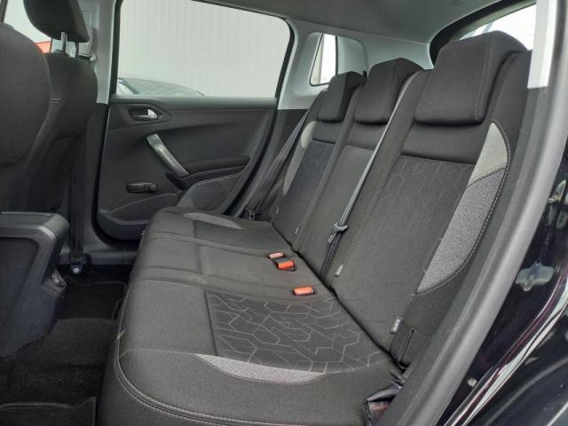 Peugeot 2008 image 5