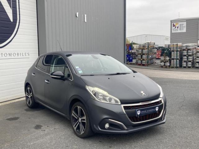 Peugeot 208 image 7