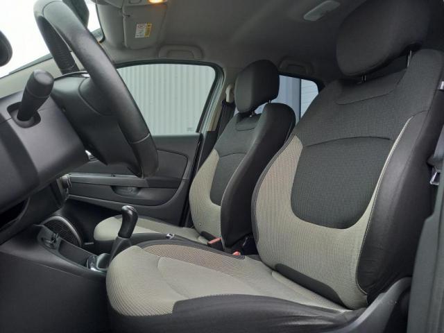 Renault Captur image 3
