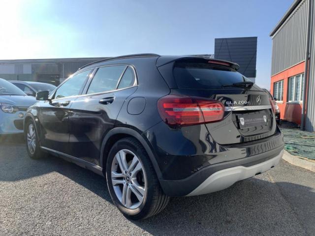 Mercedes Benz Gla image 6
