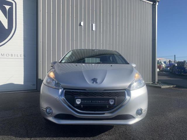 Peugeot 208 image 6