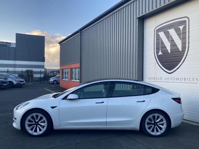 Tesla Model 3 image 7