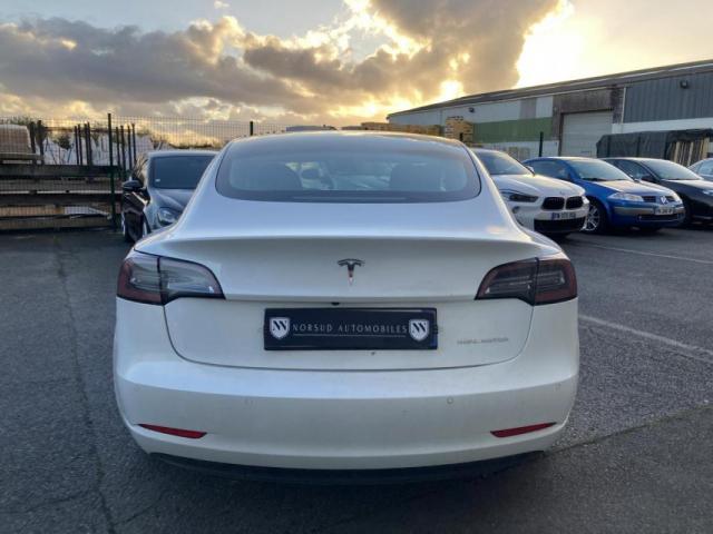 Tesla Model 3 image 5