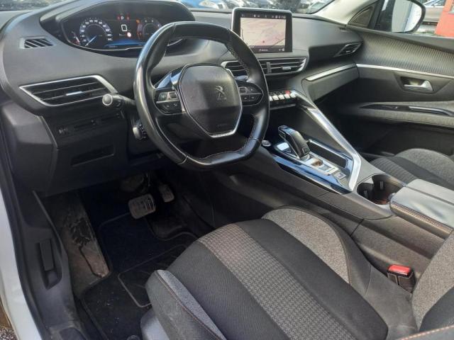 Peugeot 5008 image 6