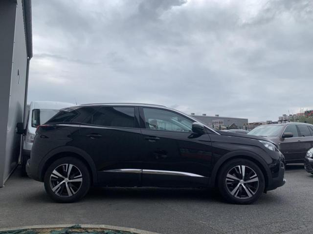 Peugeot 3008 image 1