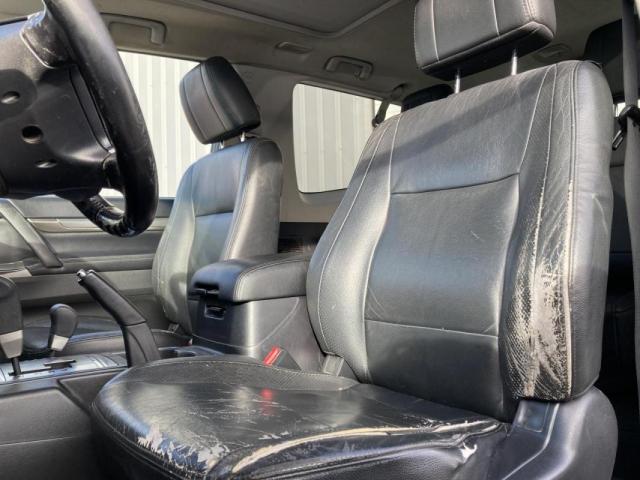 Mitsubishi Pajero image 8
