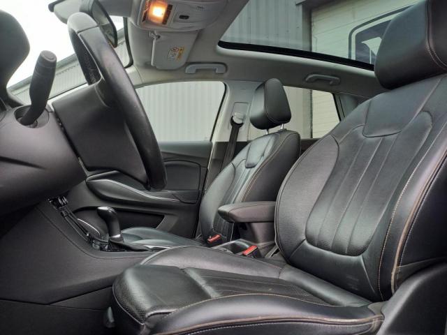 Opel Grandland X image 2