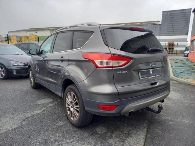 Ford Kuga image 9