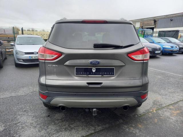 Ford Kuga image 2