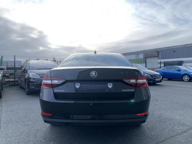 Skoda Superb image 9