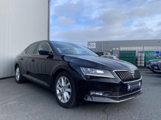 Skoda Superb image 2
