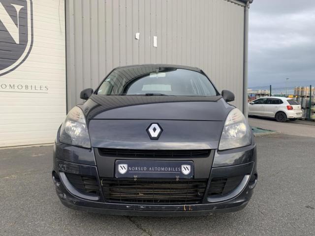Renault Scénic image 2