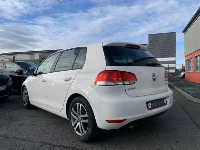 Volkswagen Golf image 1