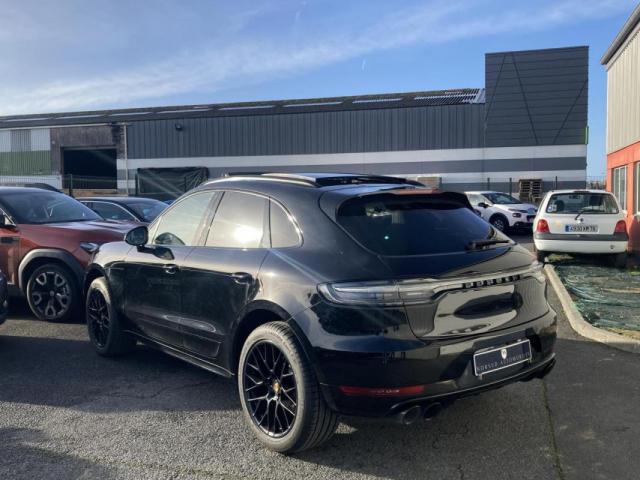 Porsche Macan image 6