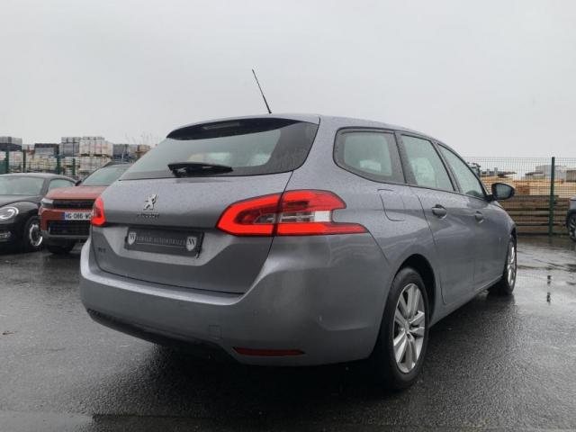 Peugeot 308 image 8