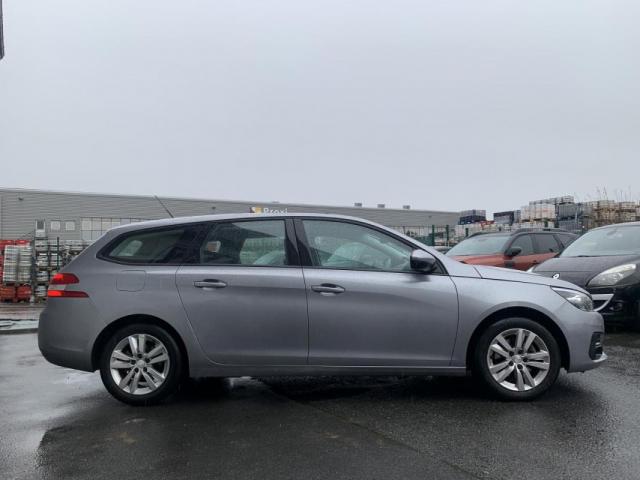 Peugeot 308 image 3