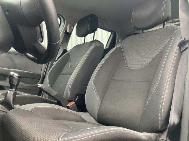 Renault Clio image 9