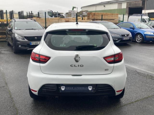 Renault Clio image 2