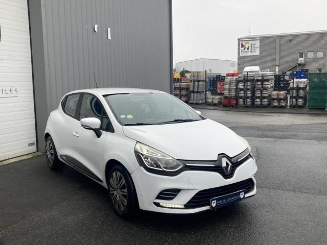 Renault Clio image 1