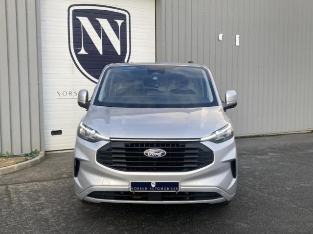 Ford Transit Custom image 2