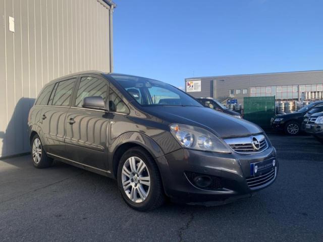 Opel Zafira image 8