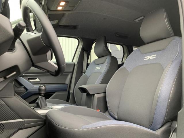 Dacia Duster image 8