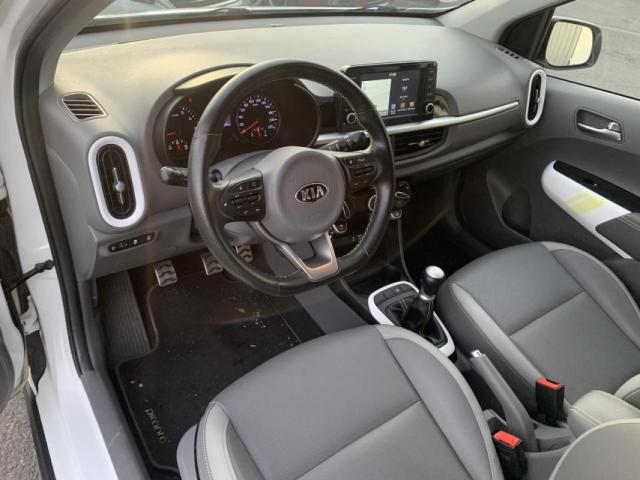 Kia Picanto image 9